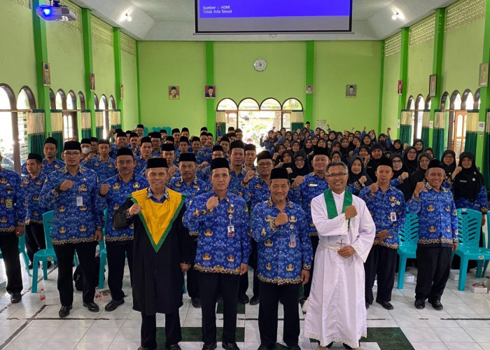 99 PNS Kemenag Kebumen Diambil Sumpah