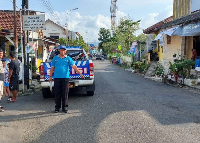 Pengendara Motor Hendak Menyeberang di Purwokerto, Tewas Tertabrak Mobil