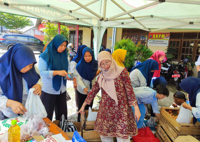 Diserbu Karyawati Pabrik, Telur 100 Kg dan Bawang Putih 40 Kg Ludes di GPM Kandanggampang