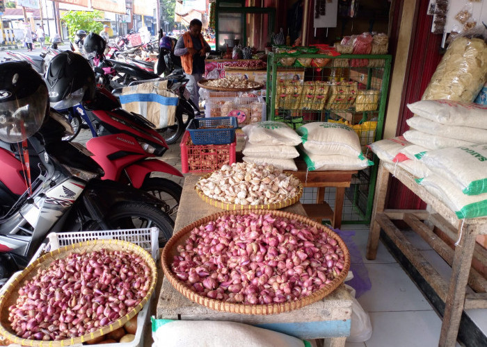 Harga Cabai Rawit Merah dan Telur Ayam di Purbalingga Mulai Turun