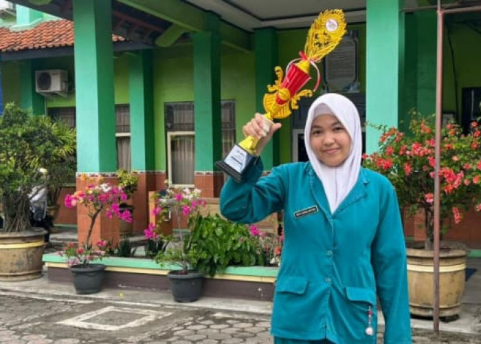Doa dari Tanah Suci Berbuah Prestasi, Siswa SMKN 1 Karanganyar Juara 1 FLS3N 2026 Usai Pulang Umrah