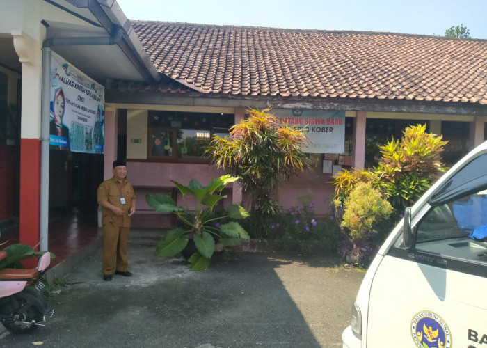 SPMB Offline Tambah Murid Baru di SD Banyumas, Orangtua Belum Paham Sistem Daring 