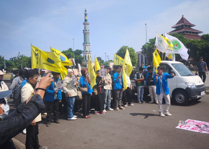 Mahasiswa Gelar Aksi Unjuk Rasa, Bawa Tiga Isu Utama untuk Pemkab Cilacap