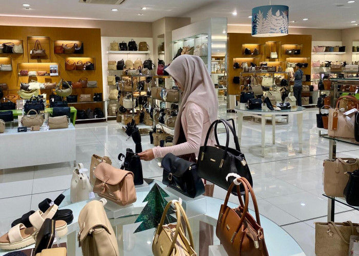 Promo Year End Sale, Elizabeth Beri Diskon Hingga 50 Persen
