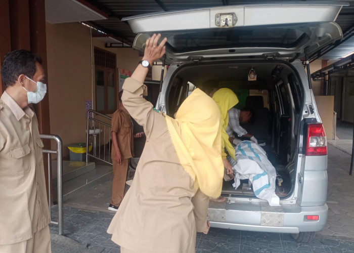 Pria Ditemukan Meninggal di Pintu Air Kedungsamak