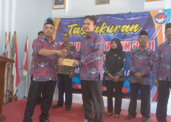 Perangkat Desa Tunggu Janji Pemerintah