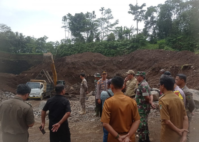 Penambangan Galian C Desa Gandatapa Disidak