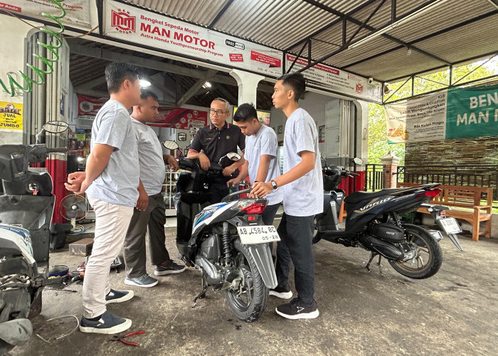 Yayasan AHM Latih Puluhan UMKM Bengkel Sepeda Motor, Dorong Perekonomian dan Lapangan Kerja Baru