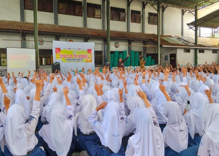 DPRD Goes to School Hadir di SMPN 1 Bawang, 776 Siswa Didorong Lebih Percaya Diri Menggapai Cita-Cita