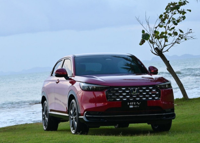 Honda HR-V Hybrid Terbaru 2025: Intip Perbedaan Varian RS dan Standar, Mana Lebih Unggul?