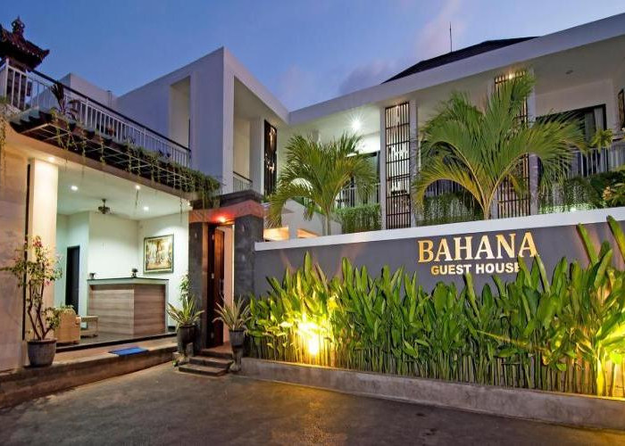 Traveling Hemat di Bali: Rekomendasi Hotel di Kuta Mulai 130 Ribuan