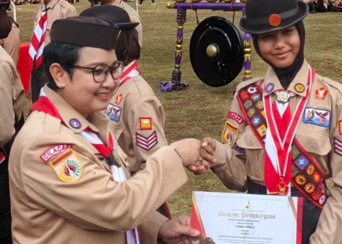 Siswi MTsN 4 Cilacap Dapat Reward Usai Tampil di Jambore Nasional