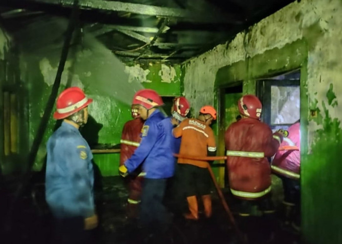 Rumah Warga Pakuncen Bobotsari Ludes Terbakar, Kerugian Rp100 Juta