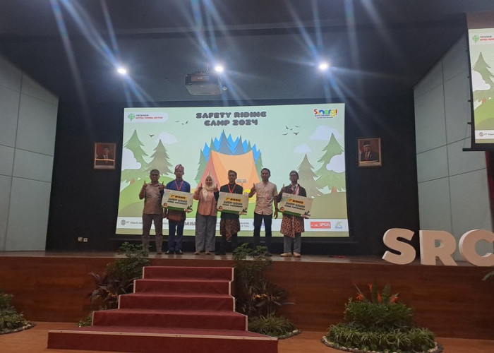 Astra Motor Yogyakarta Raih Juara Pada Safety Riding Camp Kategori Siswa SMA/SMK