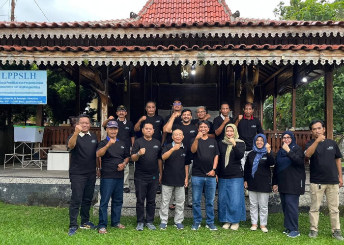 Transformasi Yayasan LPPSLH: Menjawab Tantangan Disrupsi LSM Melalui Sinergi Amal Usaha dan Gerakan Sosial