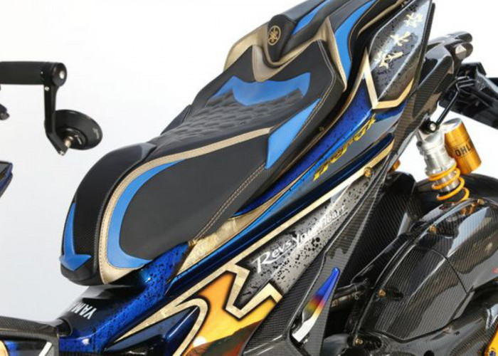 Keren! Seni Airbrush untuk Jok Motor Matic