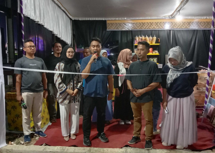 Pojok UMKM Desa Kutowinangun Resmi Dibuka, UMKM Usaha Ikut Ramaikan Pasar Malam