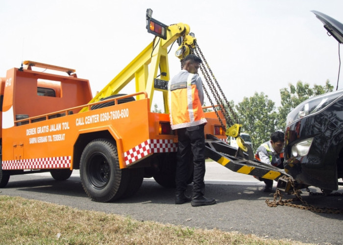 Mengenal 5 Jenis Mobil Derek Tol Beserta Tarif Layanannya