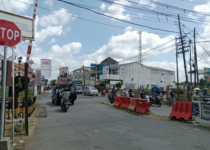 Sering Jadi Titik Rawan Macet, Pemudik Diminta Hindari Jalur Perlintasan Kroya Cilacap