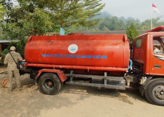 SMPN 3 Karangreja Kesulitan Air Bersih, BPBD Purbalingga Kirim 5.000 Liter Air