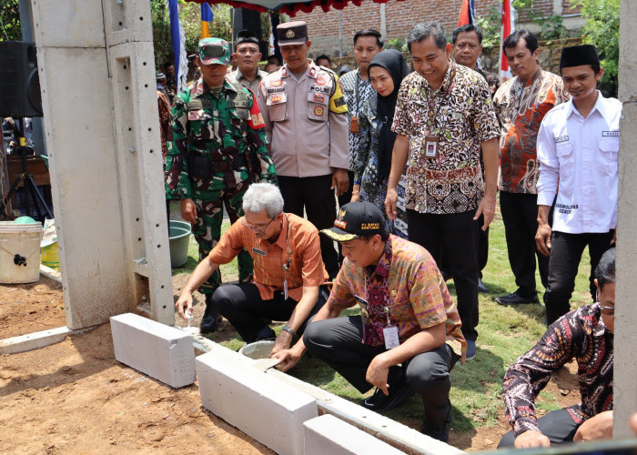 Menyentuh Langsung Masyarakat, Dinperkim Terus Dorong Pemenuhan Infrastruktur Dasar