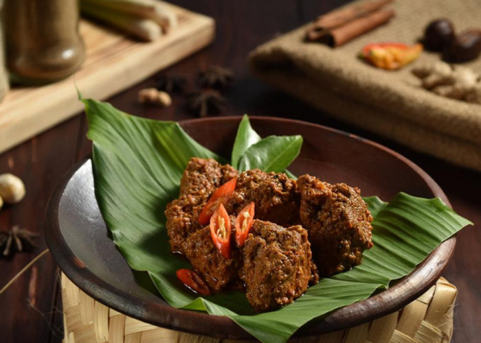 Makanan Legendaris Asli Indonesia yang Terkenal dari Generasi ke Generasi
