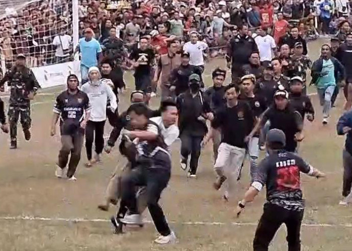 Turnamen Sepak Bola di Desa Wirasaba Diwarnai Kericuhan, Wasit Jadi Korban Pengeroyokan