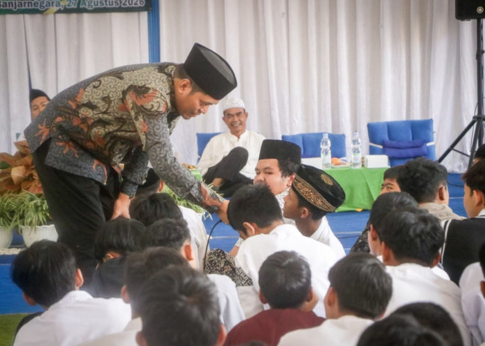 Maulid nabi Jangan Cuma Seremoni! Wakhid Jumali Minta Siswa Praktikkan Teladan Rasulullah
