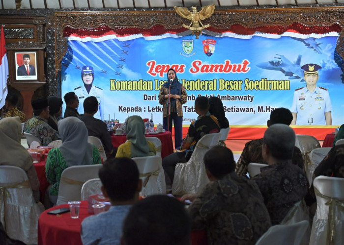 Bupati Tiwi Berharap Potensi Paralayang Purbalingga Dilanjut