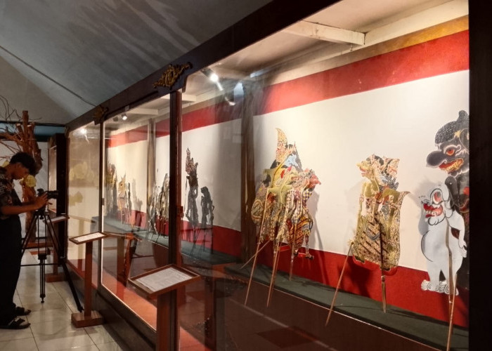 Bulan Ramadan Museum Wayang Banyumas Tetap Ramai, Pelajar dan Mahasiswa Asing Datang