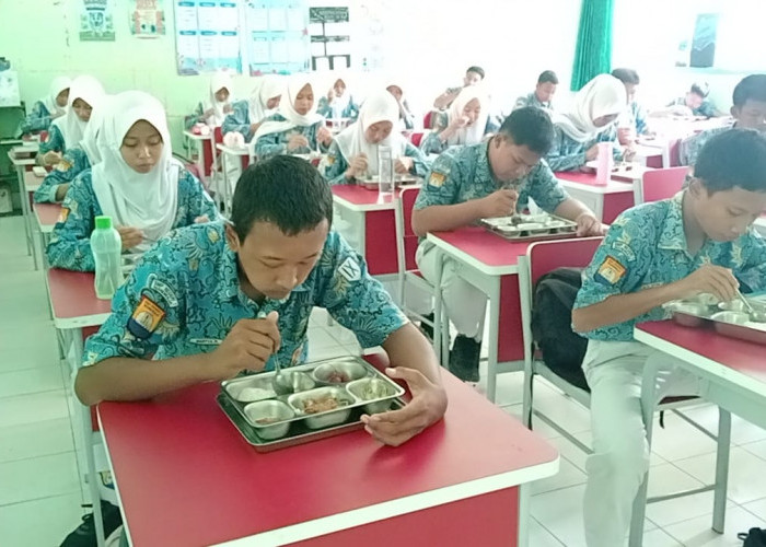 Viral Video Program MBG di SMPN 1 Mandiraja, Sekolah dan Penyedia Makanan Klarifikasi