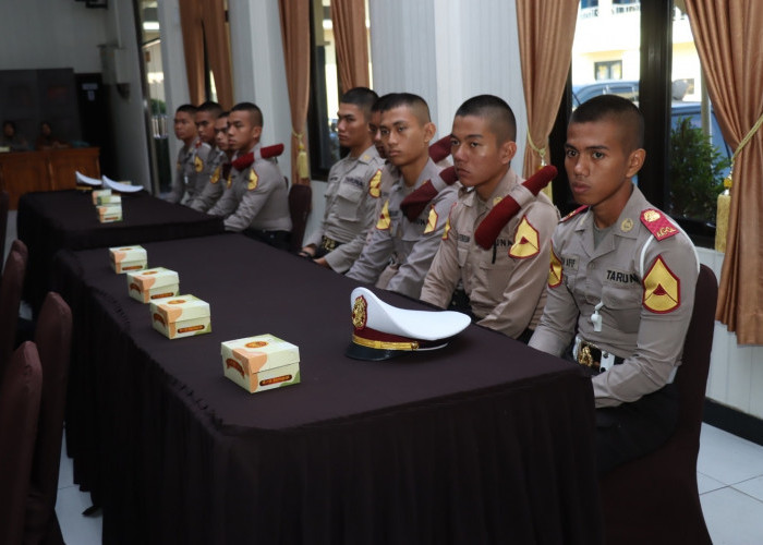 17 Taruna Jalani Latihan di Polres Kebumen