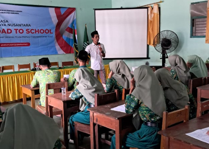 Tanamkan Pentingnya Pendidikan Generasi Muda