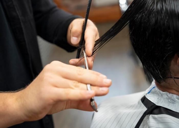 Mengungkap 5 Mitos Potong Rambut yang Perlu Diketahui Semua Orang