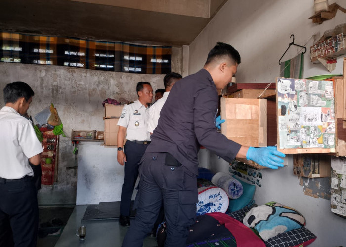 Dua Pegawai Lapas Purwokerto Dipindah ke Nusakambangan, Terbukti Masukkan Handphone Ilegal ke Dalam Lapas