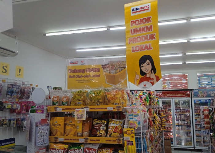 Dorong UMKM Naik Kelas, Alfamart Gaungkan Inisiatif  UMKM Tumbuh Bersama