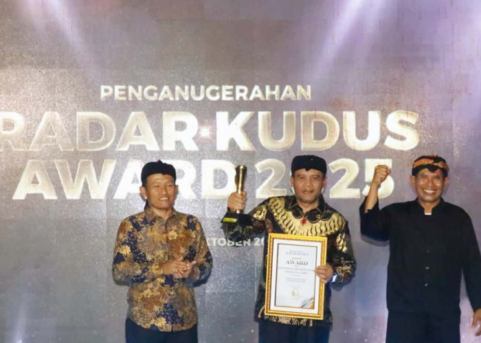 Gubernur Ahmad Luthfi Raih Penghargaan Pemimpin Percepatan Ekonomi Daerah