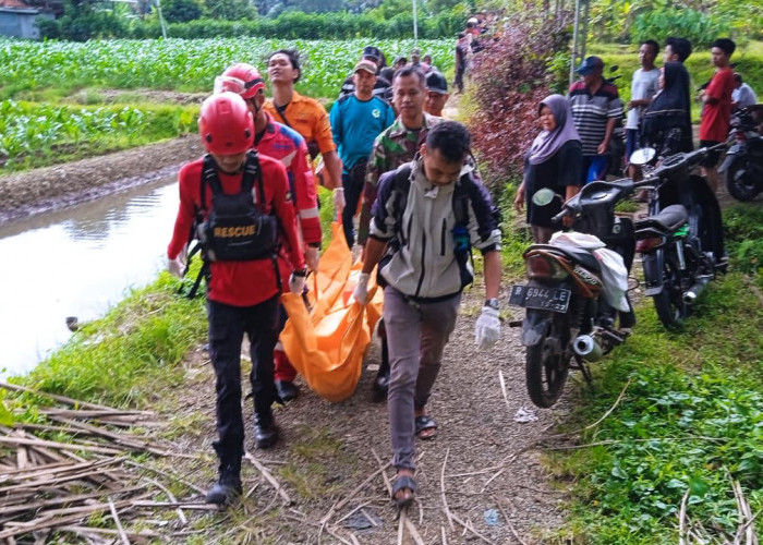 Pemancing Ditemukan Tewas di Selokan Beji, Diduga Kejang Saat Memancing