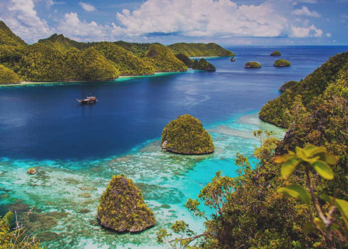 Destinasi Wisata Indonesia yang Jadi Favorit Selebriti Dunia