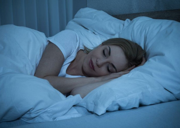 7 Manfaat Tidur dengan Lampu Mati yang Jarang Diketahui