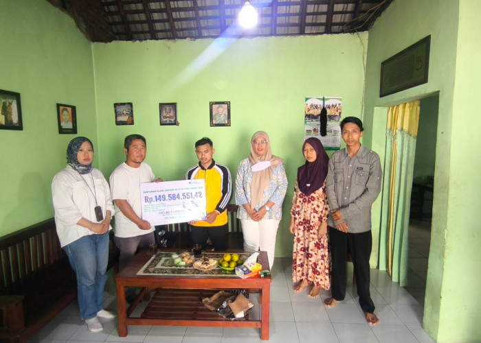 CV Purbayasa Serahkan Santunan Klaim BPJS Ketenagakerjaan Purbalingga kepada Ahli Waris Pekerja