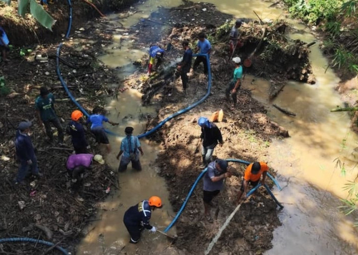 Sungai Sokawera Banyumas Dibersihkan Antisipasi Banjir, BPBD Gerak Cepat Hadapi Cuaca Ekstrem Hingga April