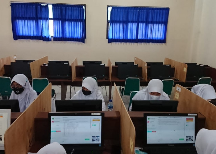Simulasi Kompetisi Sains Madrasah Jenjang Aliyah Dibagi Per Sesi