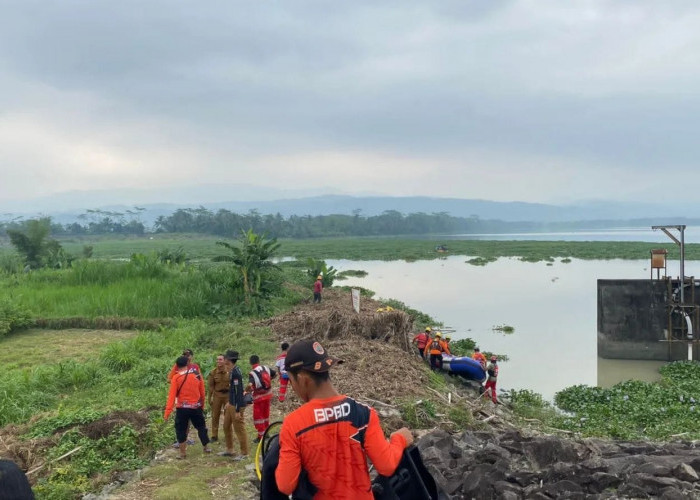 Cari Sampah Plastik, Pria Paro Baya Hilang di Waduk Mrica Banjarnegara 