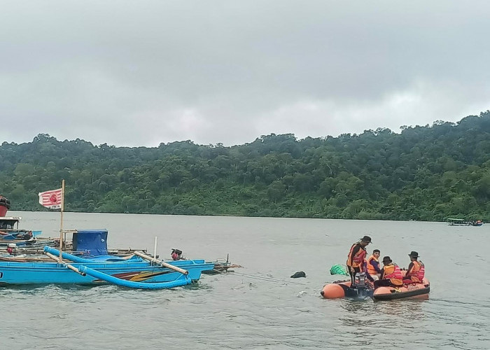 Seorang Nelayan Diduga Tenggelam di Perairan Dermaga Sodong, Proses Pencarian Masih Berlangsung