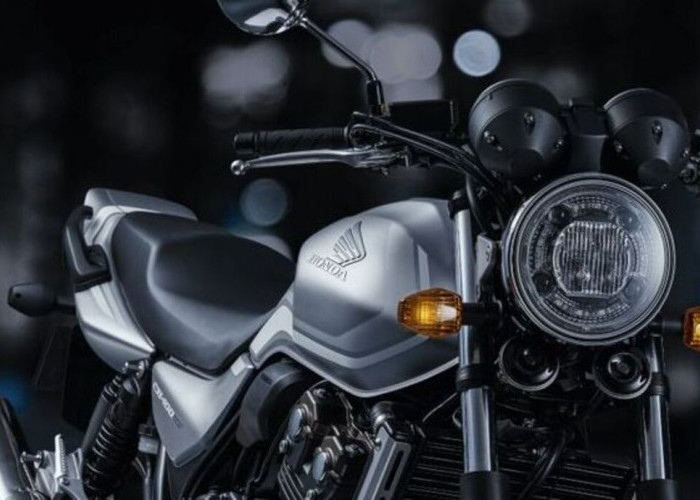 Legenda Kembali! Honda CB400 Super Four 2025 Siap Mengaspal dengan Fitur Baru