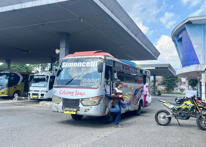 Jumlah Bus AKDP Turun 25 Persen, Terminal Banjarnegara Sepi Saat Libur Sekolah