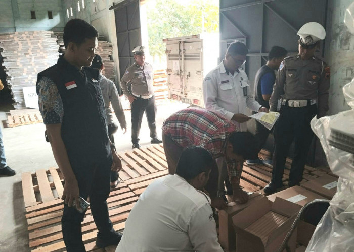 KPU Cillacap Kembali Terima Logistik Pilkada, Pencetakan Surat Suara dilakukan di Cibinong