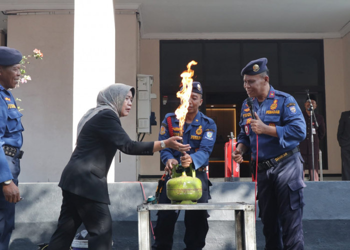 Kemarau, ASN Wanita Setda Purbalingga Dilatih Hadapi Kebakaran dan Bahaya Listrik hingga LPG