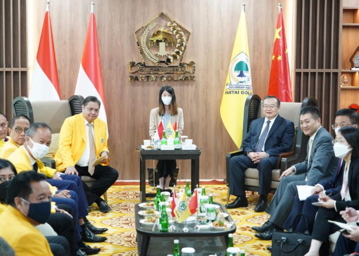 Airlangga: Partai Golkar Janjikan Stabilitas Politik dan Investasi Tiongkok Saat Menerima PKC